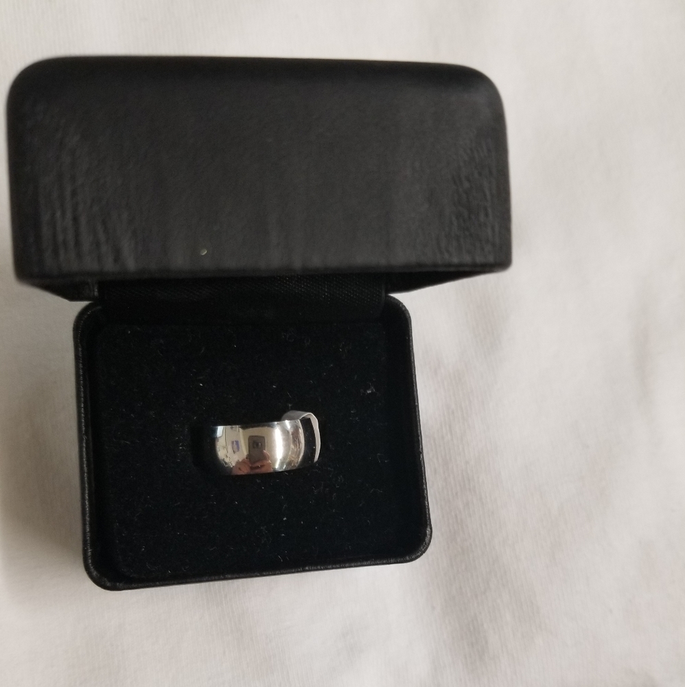 Silver wide band